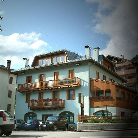 الشقق الفندقية سيلفا دي كادوريفي  Residenza Domino المظهر الخارجي الصورة